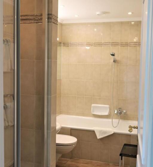 Suite Familiar, Schönruh