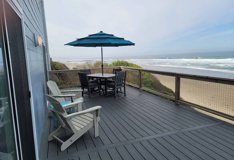 Люкс Семейный 2 Спальни, West Beach Suites