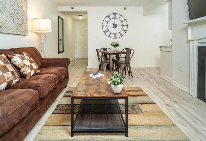 Lejlighed 1 Soveværelse m. Udsigt, Condo In Gatlinburg Very Peaceful   10 Min Walk To Main Strip