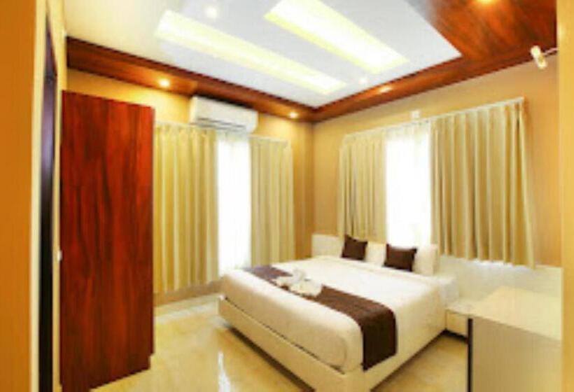 Люкс, Mazus Inn Kerala