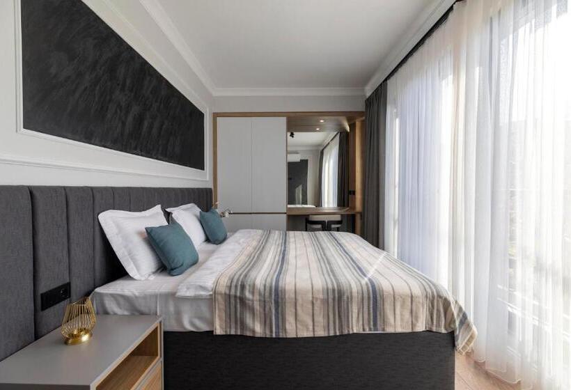 Family Suite, Luna Residence