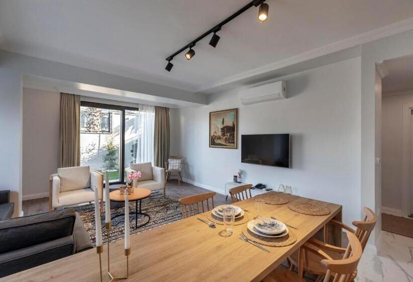 Апартаменты 1 Спальня Вид на Сад, Luna Residence