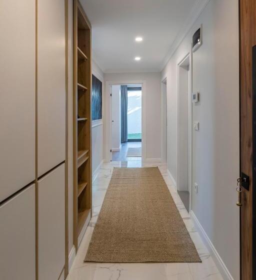 Апартаменты 1 Спальня Вид на Сад, Luna Residence
