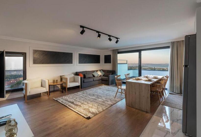 Апартаменты 1 Спальня с Балконом, Luna Residence