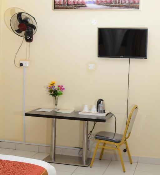 اتاق اکونومی یک تخته, Quinten Hotel Kisumu