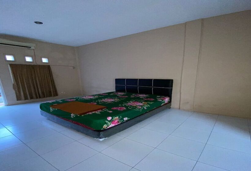 디럭스 룸, Oyo 93518 Kepayang Guesthouse Syariah