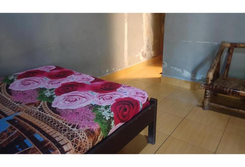 Номер Economy, Spot On 93524 Bagas Homestay