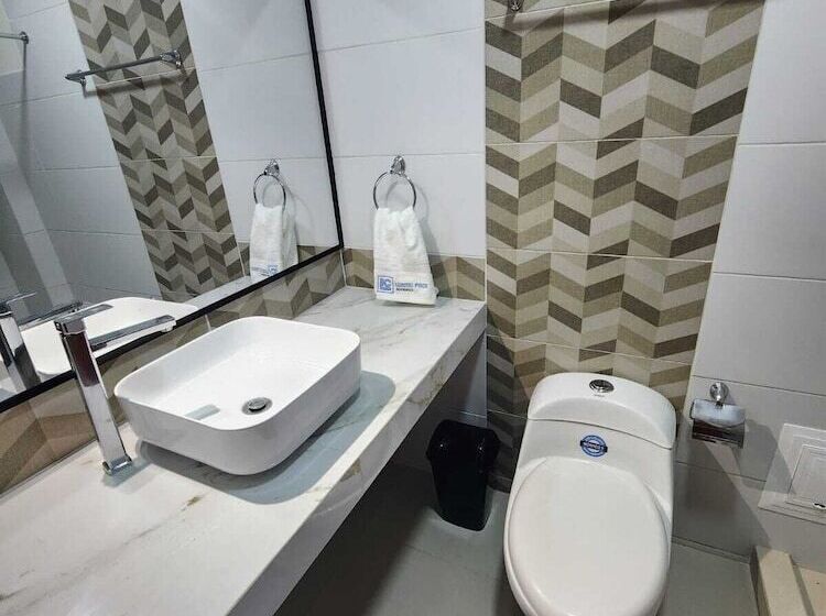اتاق راحتی سه تخته, Luxotel Pisco