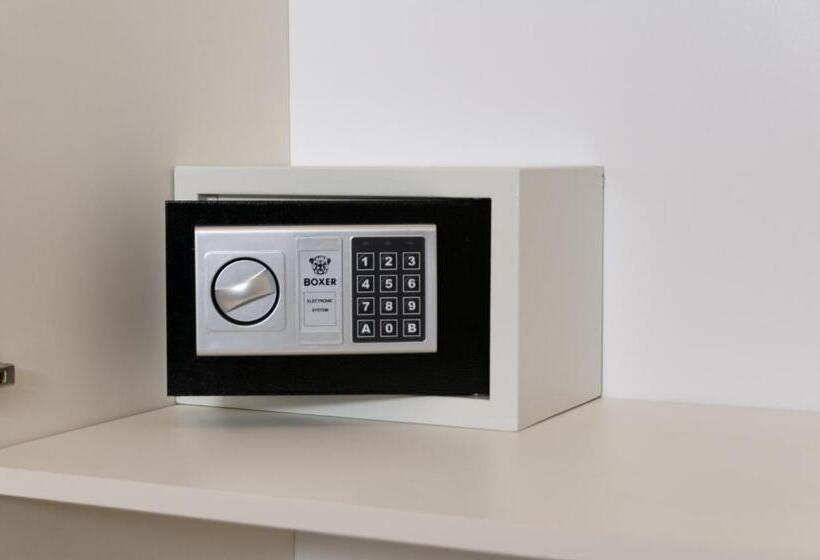 اتاق استاندارد با تخت بزرگ, Palazzo Italia Suites