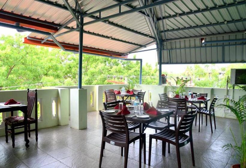 Трежместный Номер Economy, Serenity Sands Beach Resort