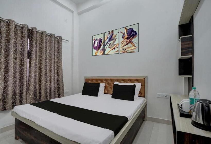 Трехместный Номер Deluxe, Oyo Hotel Sakshi Palace