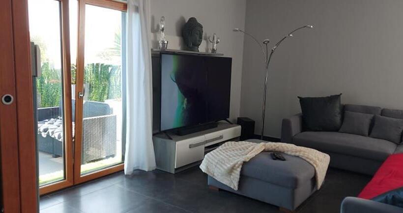 سوییت خانوادگی, Al Villa Por Do Sol Sunset Olhão