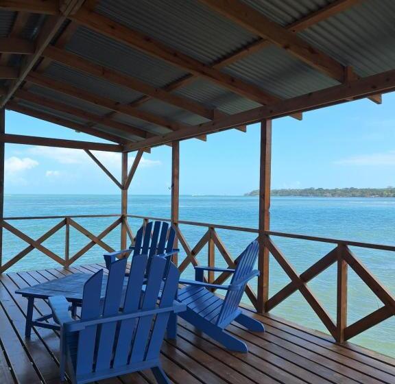 غرفة قياسية مطلّة علي الحديقة, Boathouse Bungalows By The Sea