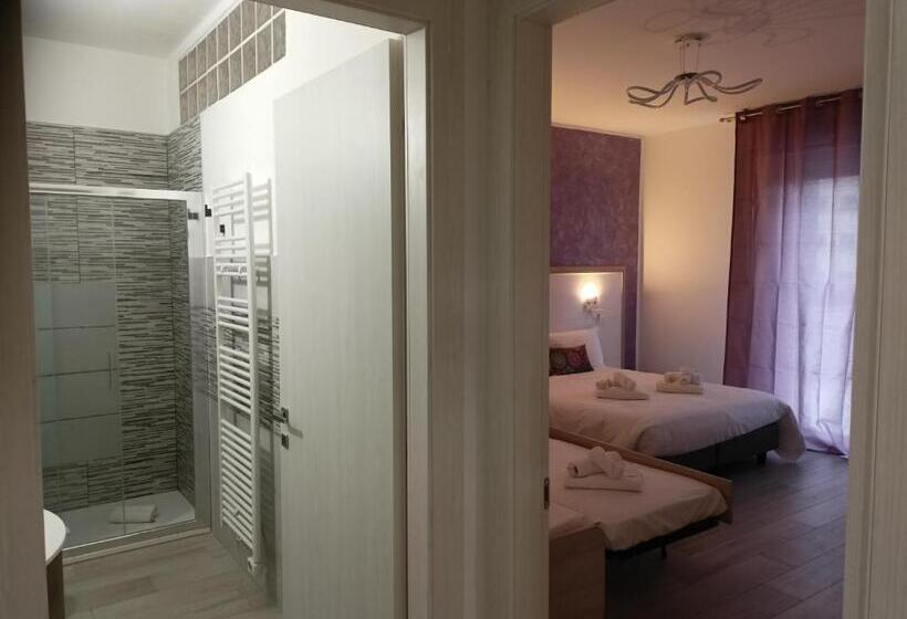 اتاق استاندارد چهار تخته, La Dea Rooms
