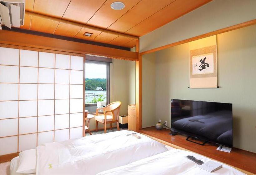 Quarto Triplo Estandar, 白浜・温泉リゾート海岳