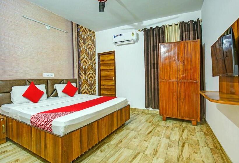 اتاق کلاسیک سه تخته, Super Hotel O Winner Inn