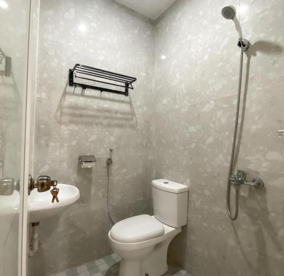 스탠다드 룸 킹사이즈 침대, Nooris Inn Guest House