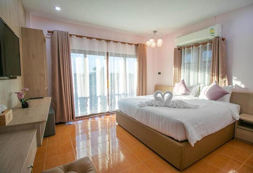 Студия Deluxe, Ratana Boutique Resort   Mae Phim
