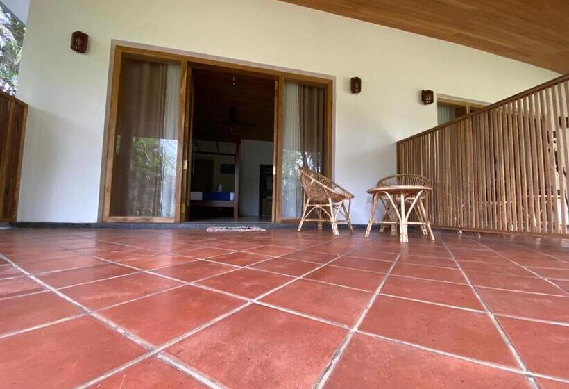 Номер Стандарт Внутренний, Sea Breeze Villa Ahangama