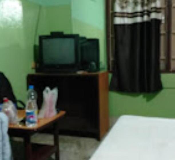 غرفة قياسية فردية, Meera Guest House,cuttack