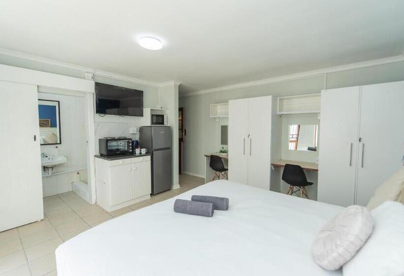 Номер Deluxe Кровать Кинг, 16 On 7th Guesthouse Summerstrand