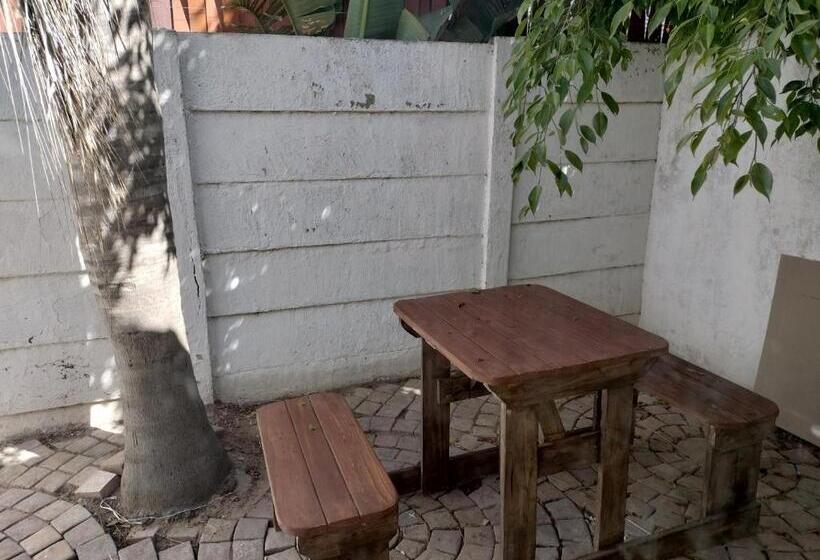 Номер Deluxe Кровать Кинг, 16 On 7th Guesthouse Summerstrand