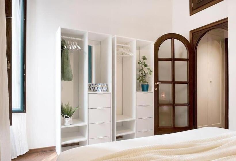 شقة غرفة واحدة مطلة على البحر, Alassio Vayadu  Arabesque