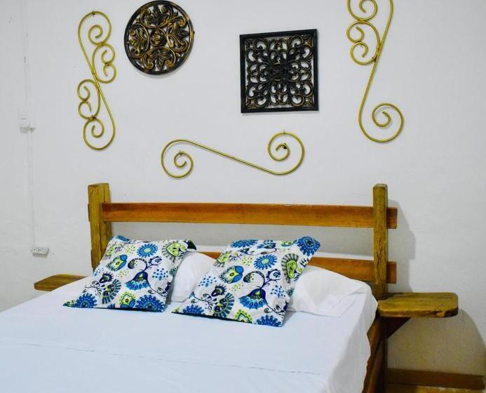 Номер Стандарт, Hostal Arbol Cafe Caicedonia