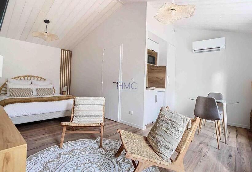 Номер Стандарт, La Tranquillité