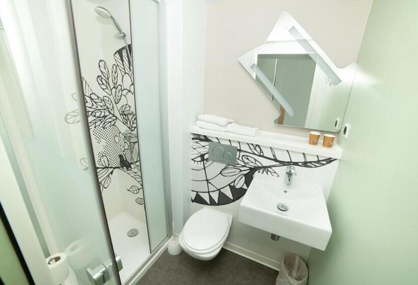 اتاق سوپریور سه تخته, Accueil Hotel Besançon