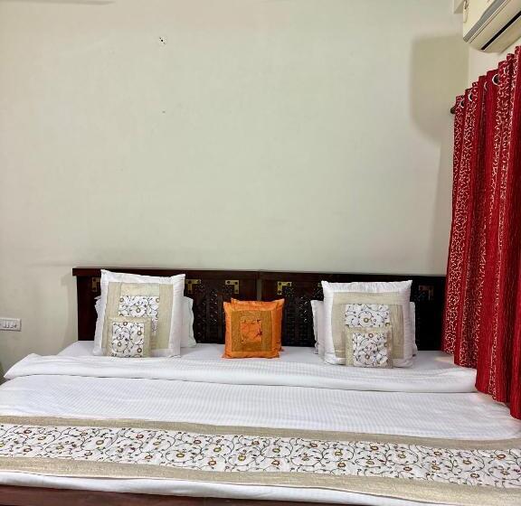 Номер Стандарт, Supyar Mahal
