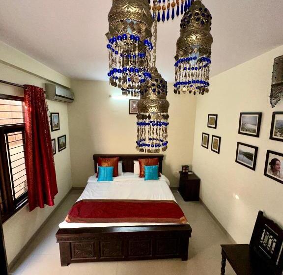Номер Стандарт, Supyar Mahal