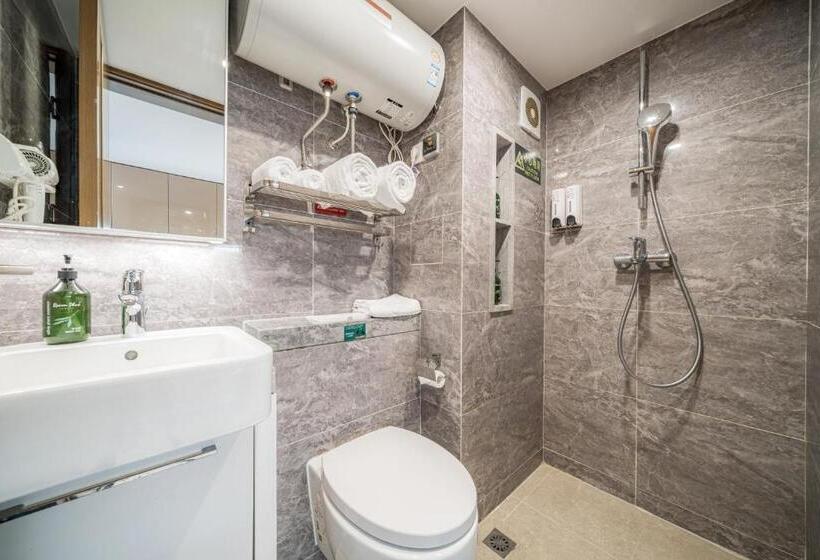 اتاق لوکس با تخت بزرگ, Gepai Executive Apartment   Shenzhen Futian Convention And Exhibition Center
