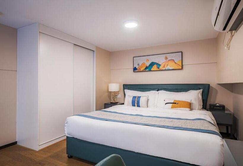 اتاق لوکس با تخت بزرگ, Gepai Executive Apartment   Shenzhen Futian Convention And Exhibition Center
