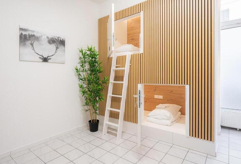 스탠다드 싱글 룸, Robin Wood Apartment