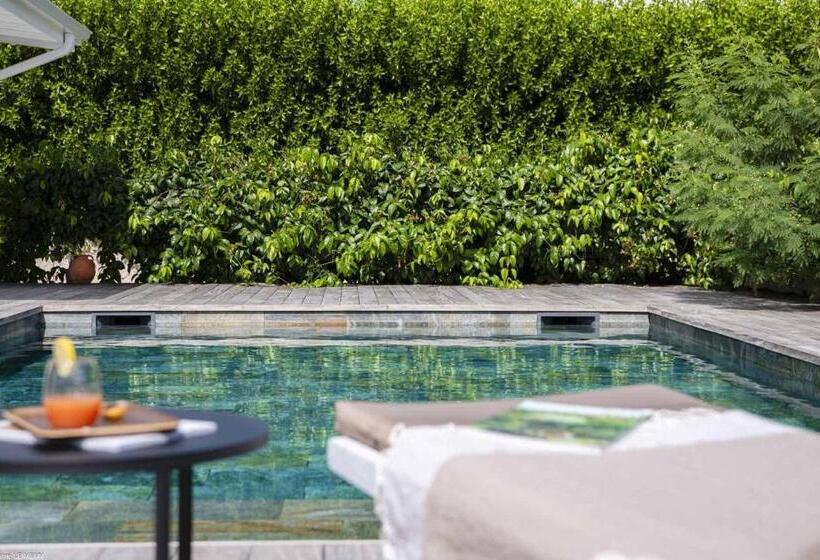 اتاق لوکس با تخت بزرگ, Pomme Cannelle   Luxury Suites & Spa