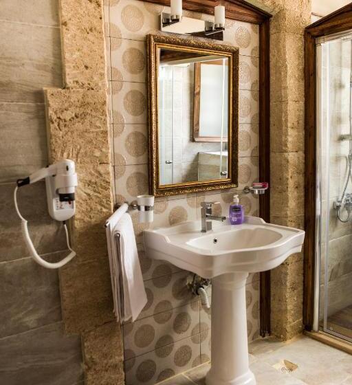 Трехместный Номер Deluxe, Kyrenia Palace Boutique