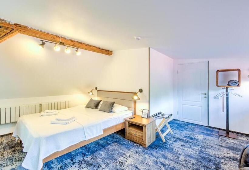 اتاق لوکس با چشم‌انداز, Residence Central Annapolis