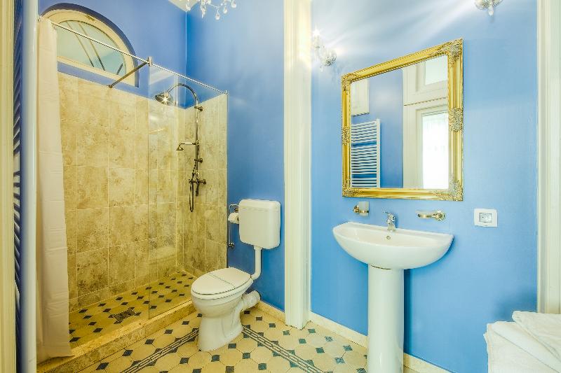 اتاق لوکس, Residence Central Annapolis
