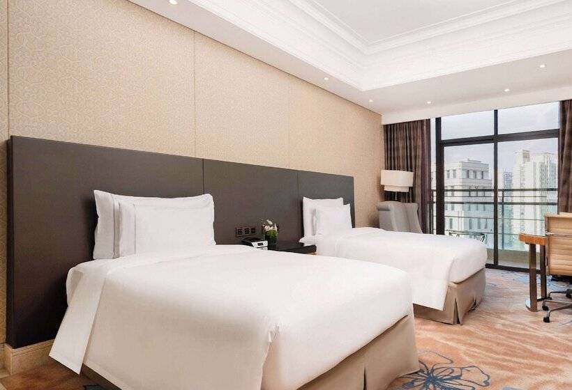 Номер Deluxe Вид на Город, Wyndham Grand Xiamen Haicang