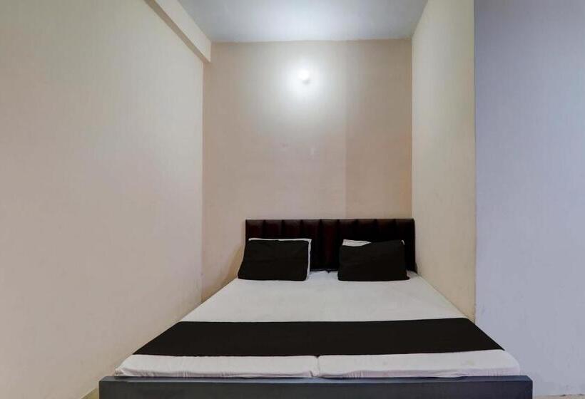 Трехместный Номер Классика, Oyo Flagship Hotel New Kadambari