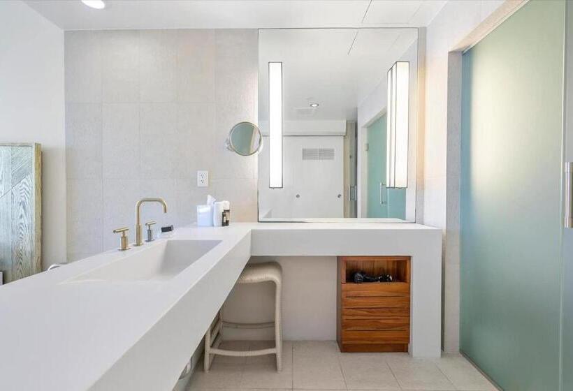 带2个卧室的公寓, W Hotel 2bd 2bath Condo Ocean Views