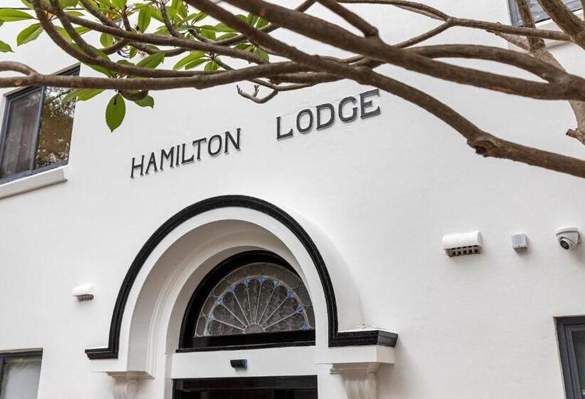 침실 2개 아파트, Hamilton Lodge