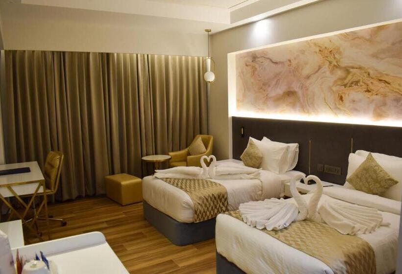 Номер Executive, Tulip Inn Shravasti