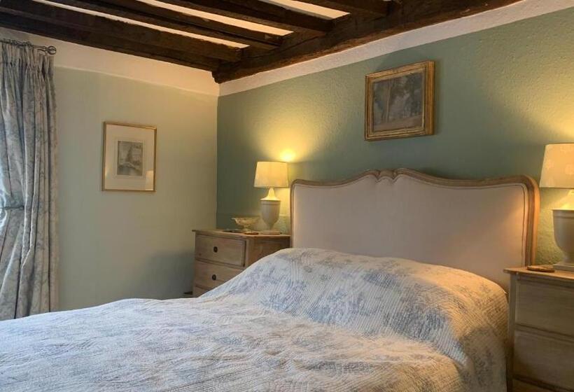带大床的豪华间, The Totnes Guest House. Upstairs At Zappa S