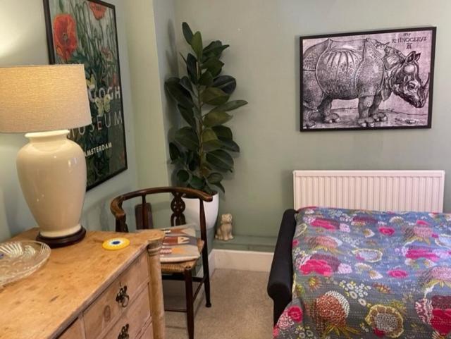 豪华房间, The Totnes Guest House. Upstairs At Zappa S
