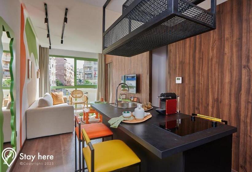 带1个卧室的带阳台的公寓, Stayhere Cil
