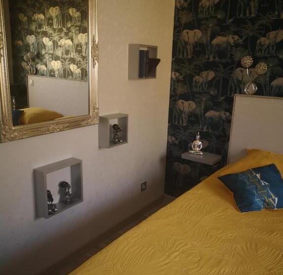 اتاق استاندارد با تخت بزرگ, Chambre La Palmeraie Village Naturiste