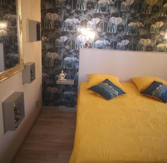 اتاق استاندارد با تخت بزرگ, Chambre La Palmeraie Village Naturiste