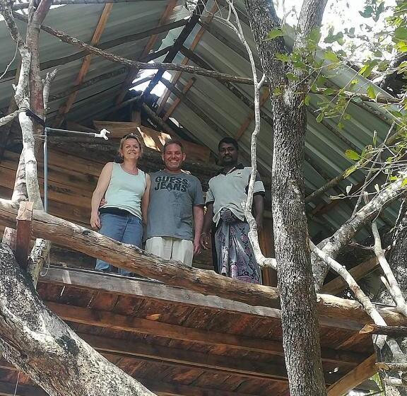 Номер Стандарт с Балконом, Habarana Eco Treehouse